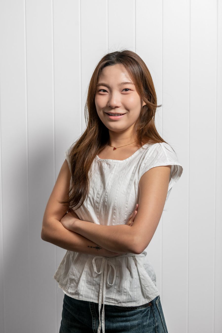 Julie, senior hair designer at Seoul Glow Studio